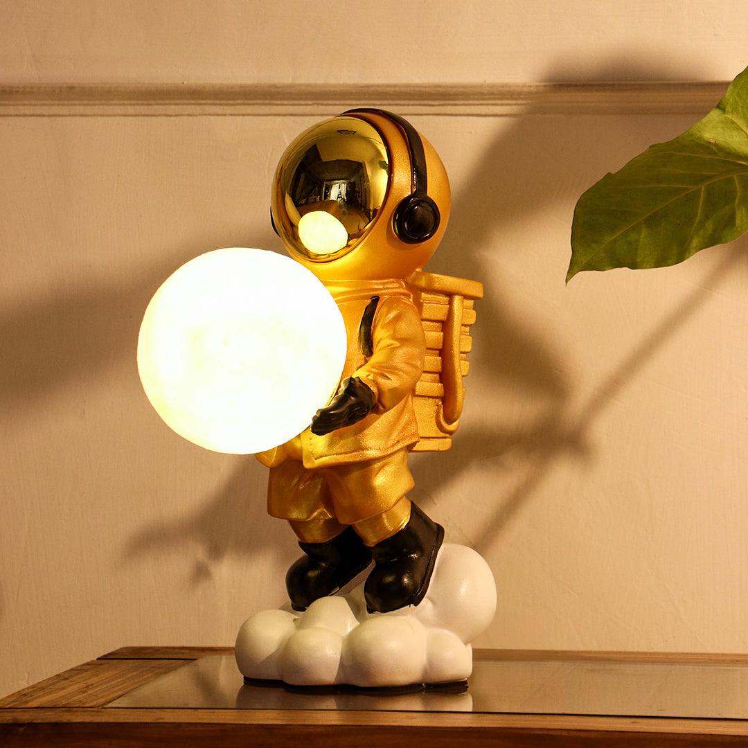 Astronaut Moon Wall Lamp with Three Colors of Light,Diameter 15cm main image 1