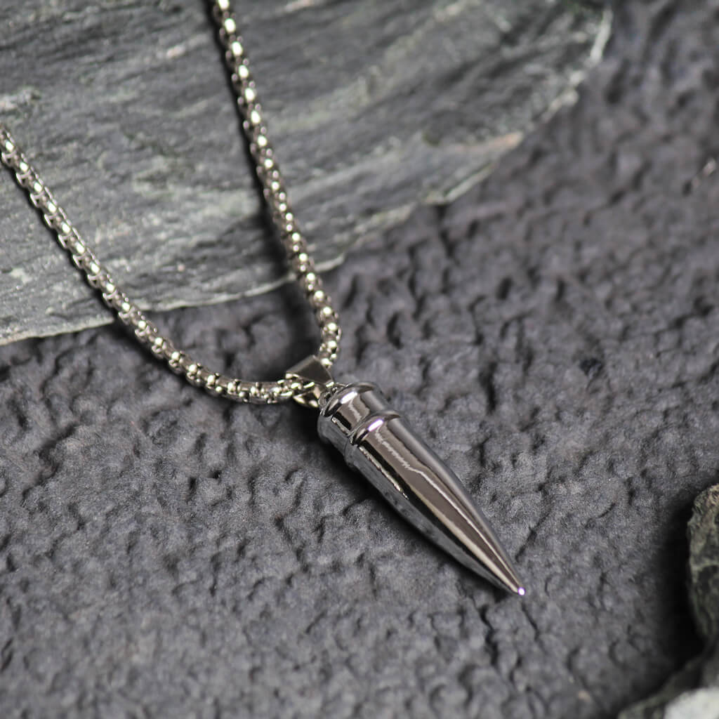 Classic Bullet Pendent With Chain