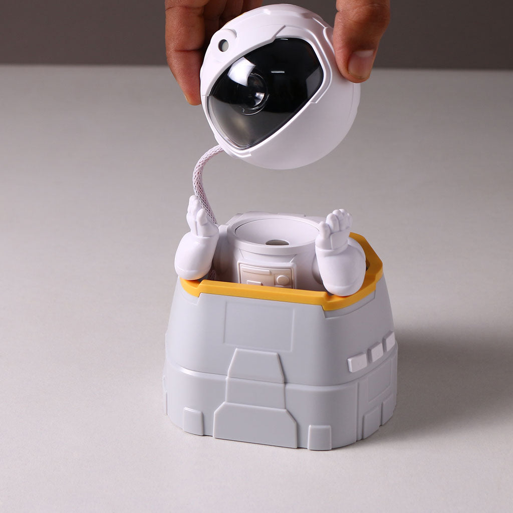 Astronaut Galaxy Speaker and Projection Lamp Astronaut Galaxy Speaker and Projection Lamp