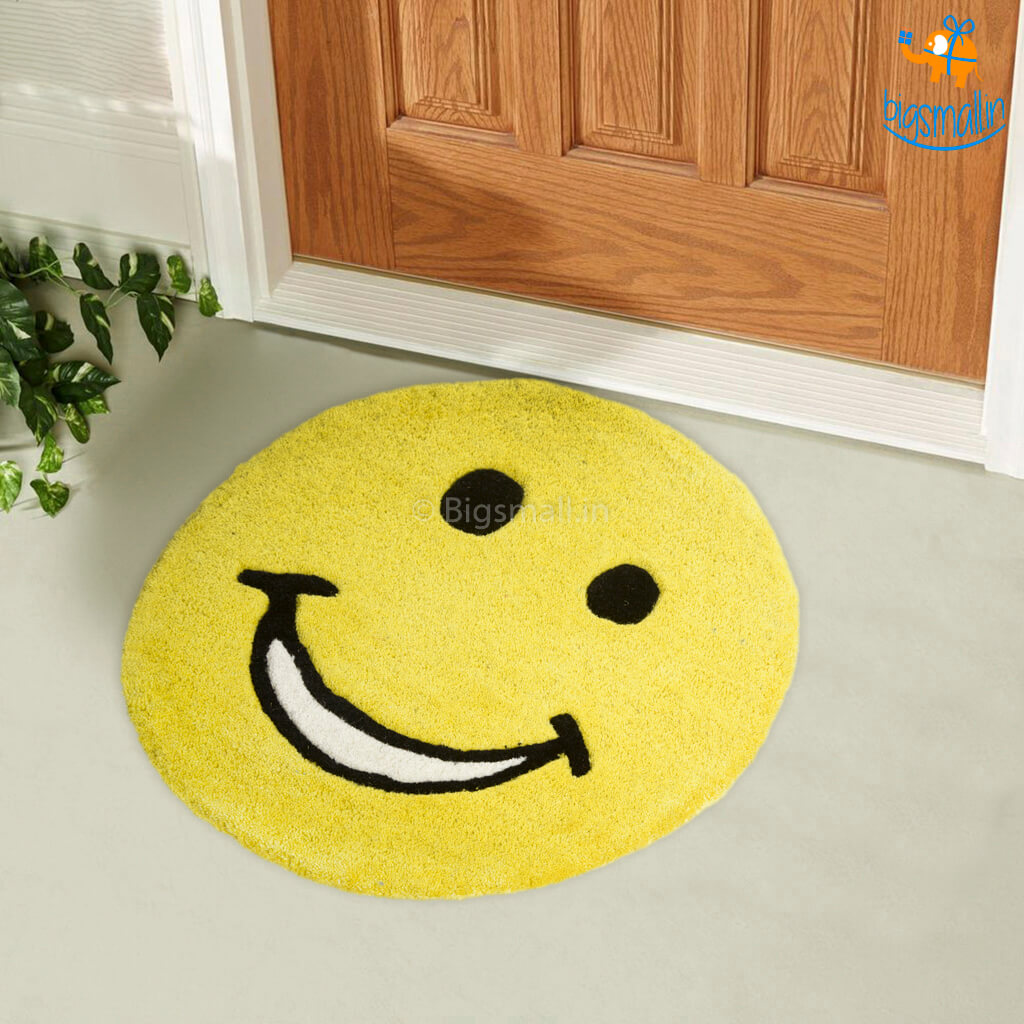 Smiley Round Rug Smiley Round Rug