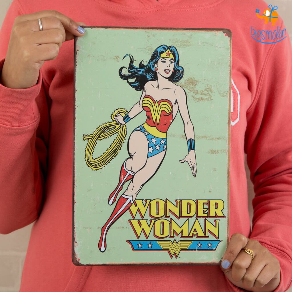 Wonder Woman Metal Hanging Board - bigsmall.in