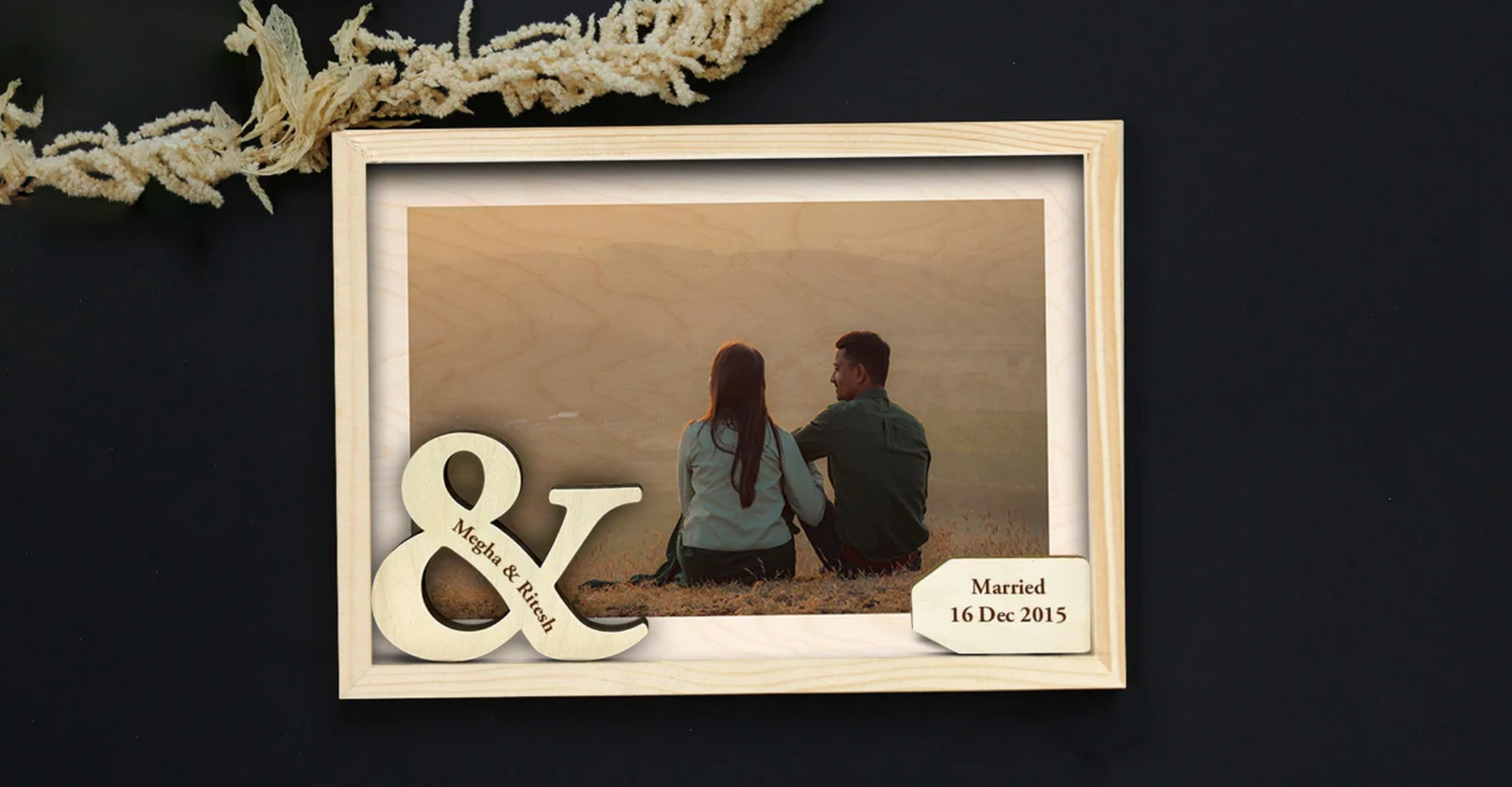 Top 10 Anniversary Gift Ideas for Couples: Unique and Personalized Options for Every Budget