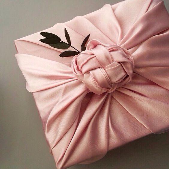 12 Eco-Friendly Gift Wrapping Ideas