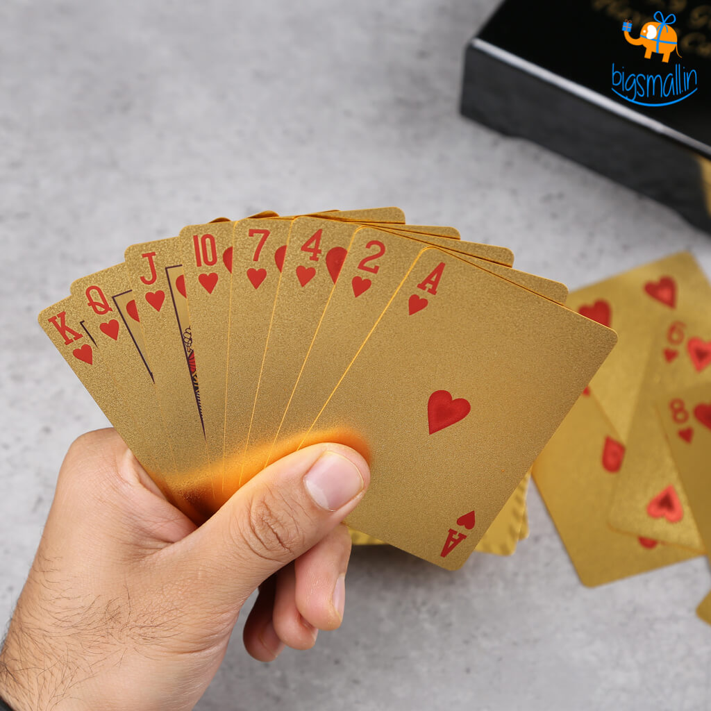 Top 5 Awesome Card Games to Play This Festive Season in Quarantine