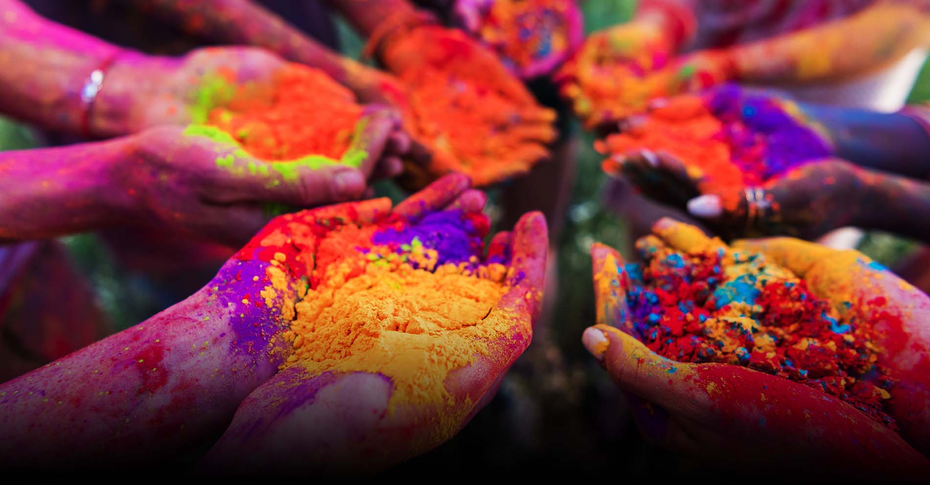 5 Safe Ways To Celebrate Holi During Covid This Year
