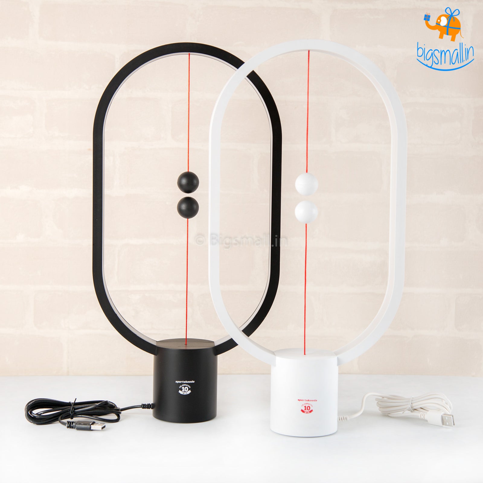 Magnetic Heng Balance Lamp - Sportskeeda