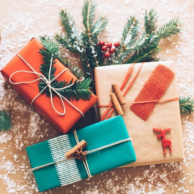 The Best Secret Santa Gift Ideas With Christmas Gift Hamper And Lovely  Greetings