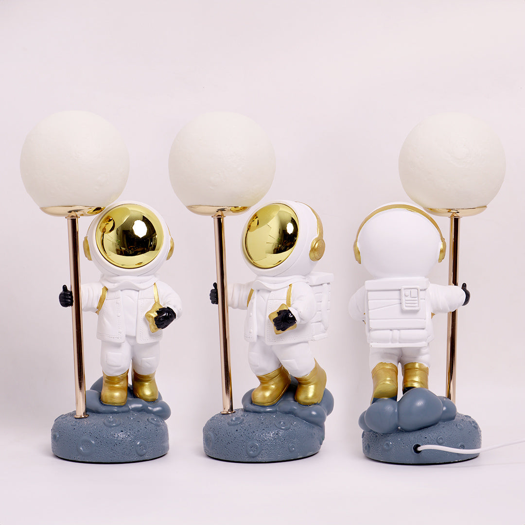 Astronaut Moon Lamp