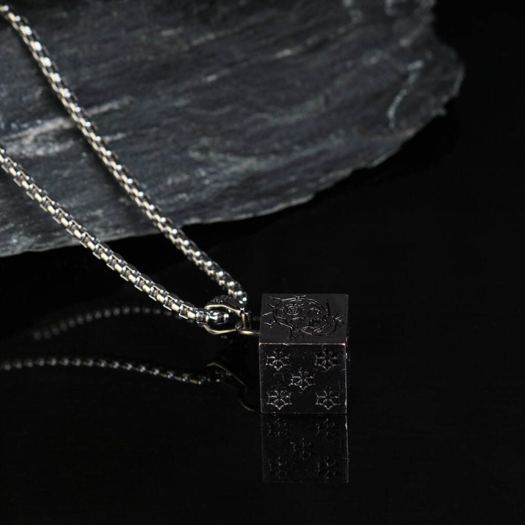 Classic Dice Pendent With Chain