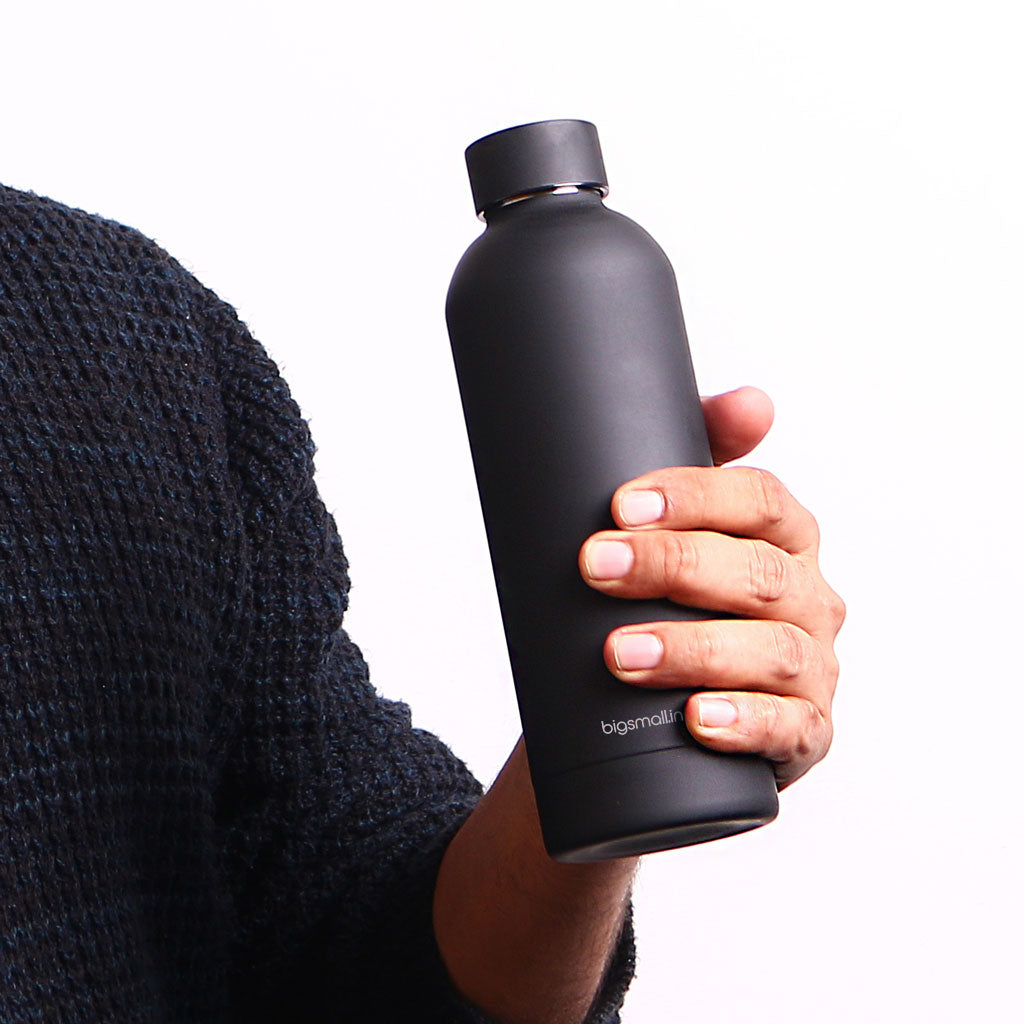 Linear Black Bottle