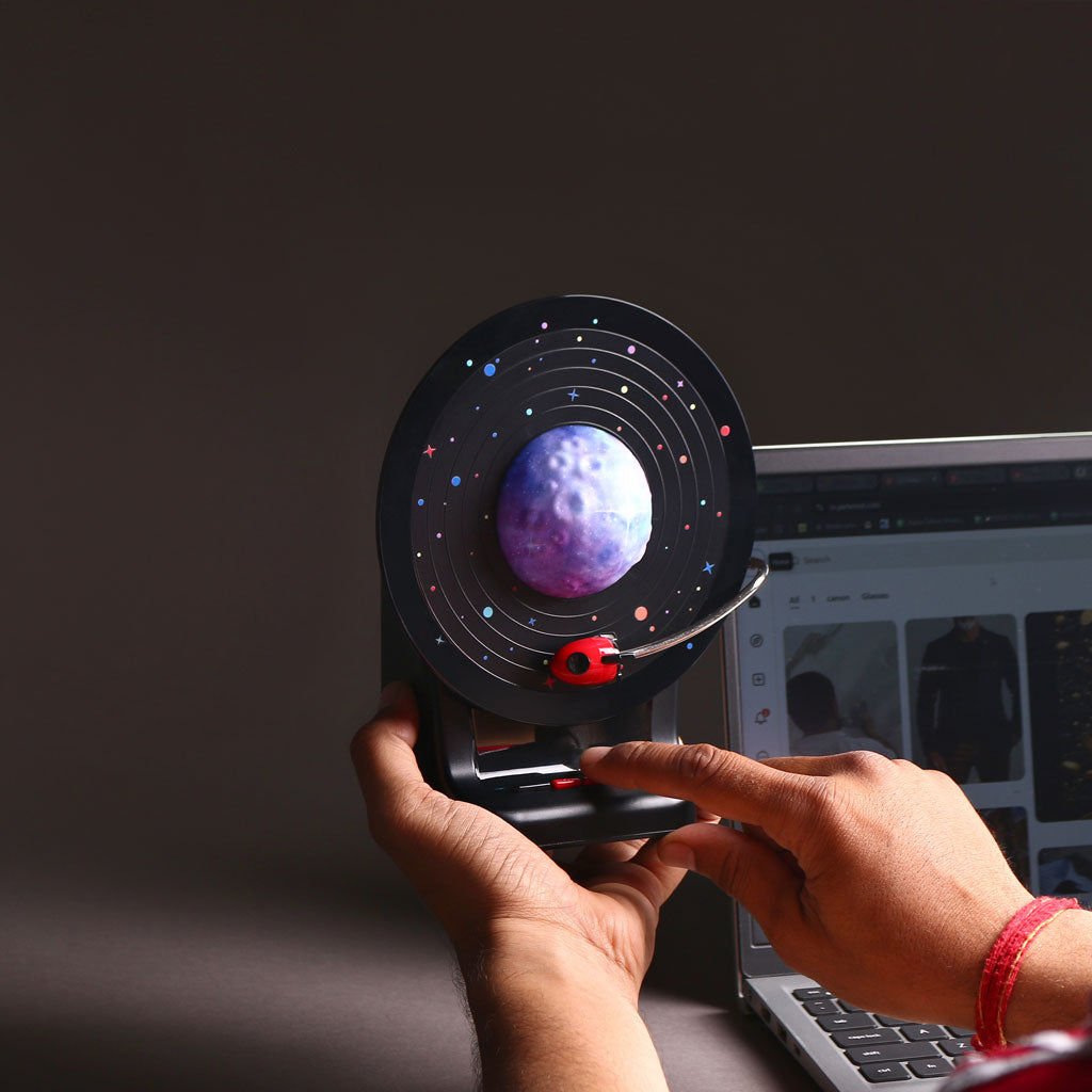 Orbit Glow Lamp with Speaker