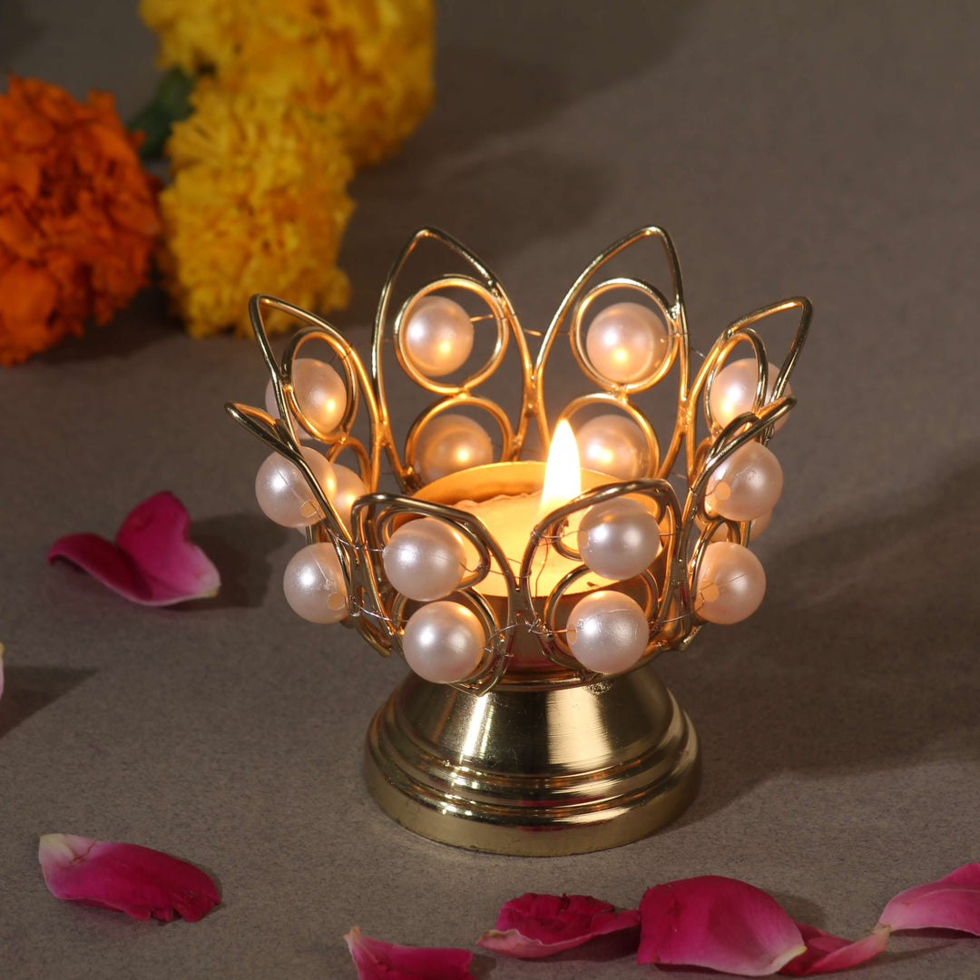 Pearl Candle Holder