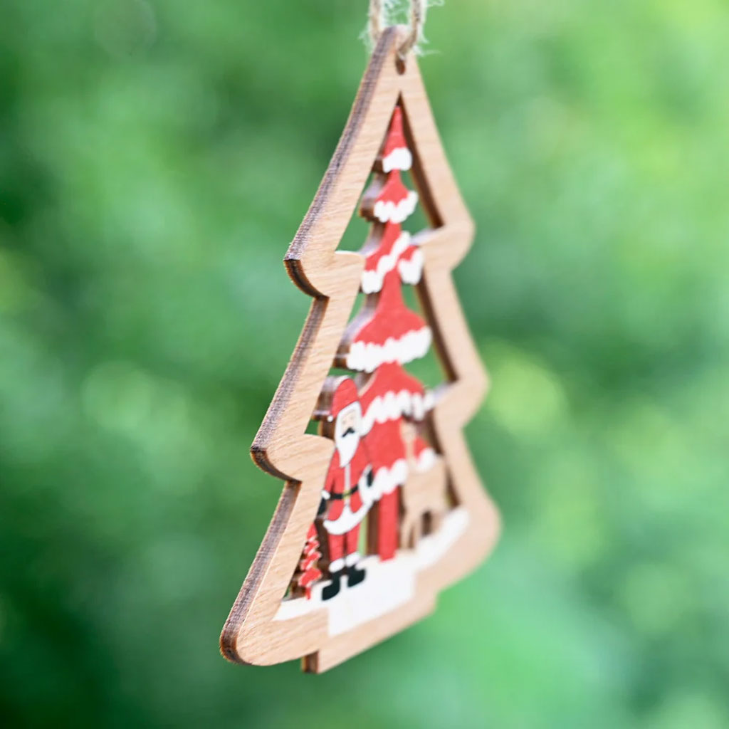 Wooden Christmas Tree Ornament – Santa, Reindeer & Festive Scene