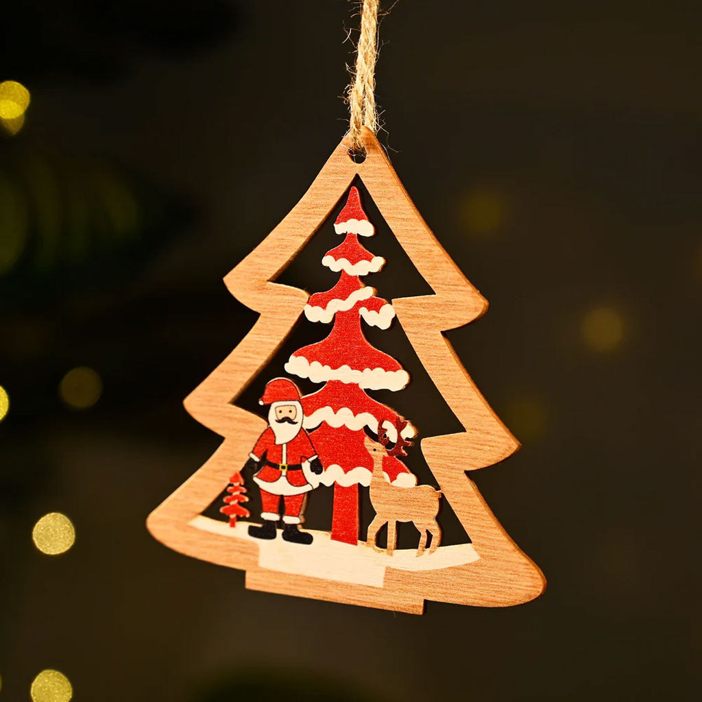 Wooden Christmas Tree Ornament – Santa, Reindeer & Festive Scene