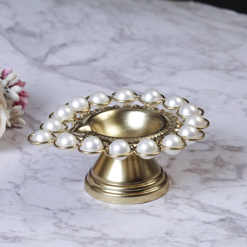 Pearl Metallic Diya
