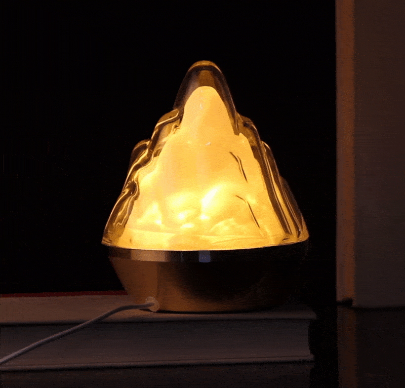 Classic Mountain Table Lamp