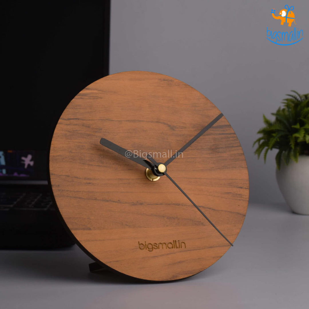 Minimal Wooden Table Clock