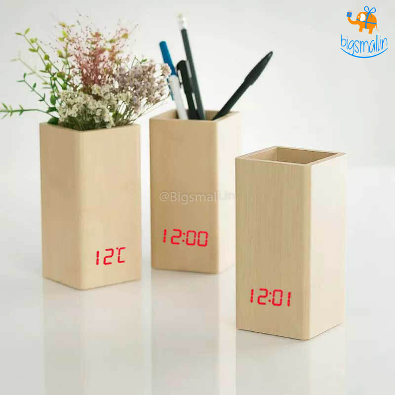 Minimalistic Wooden Clock Vase