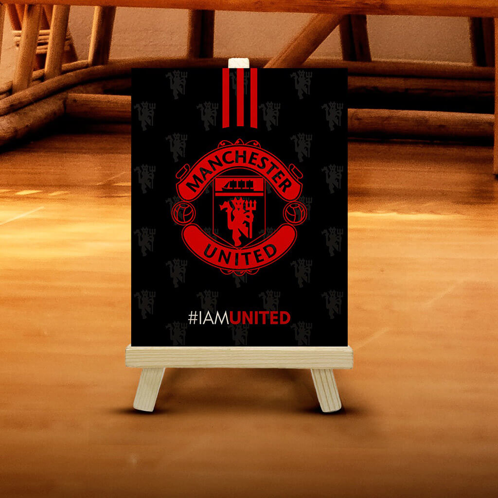 Man United Pine Easel Stand