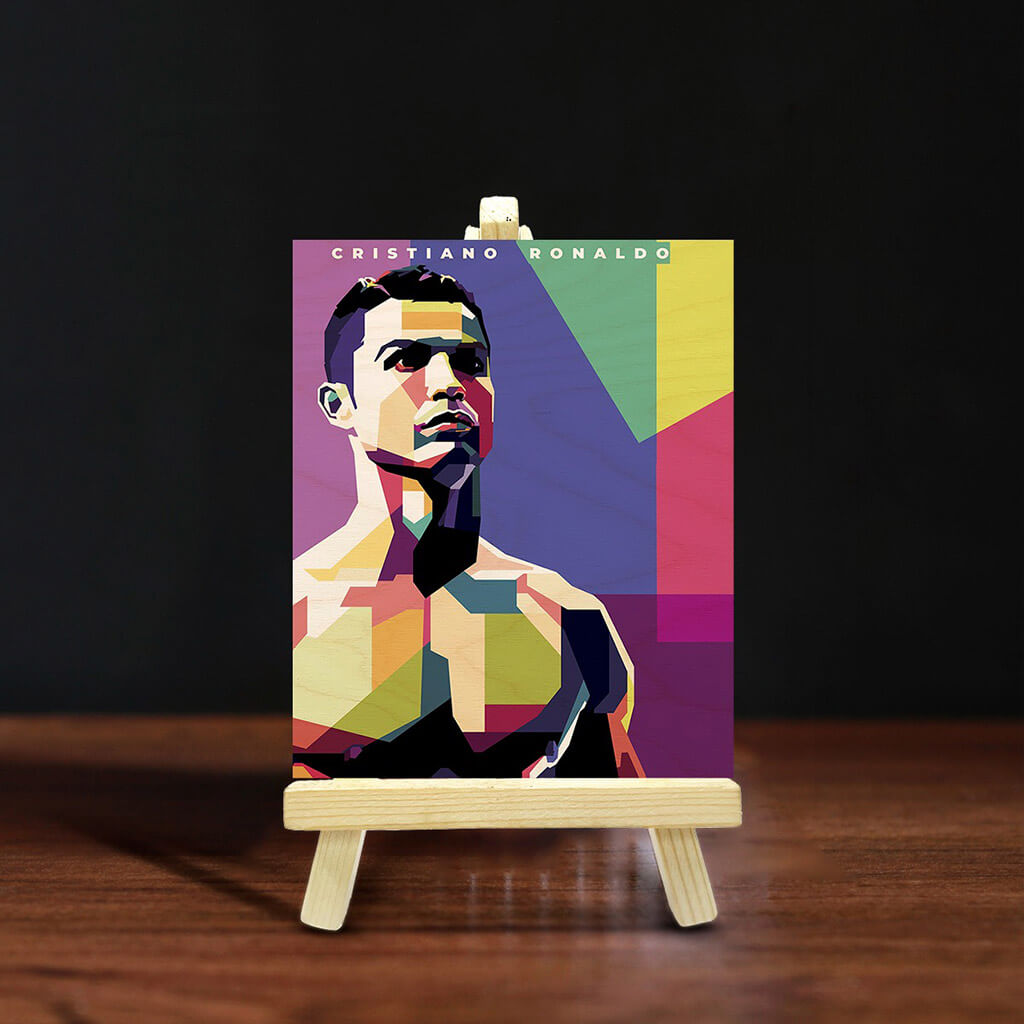 Cristiano Ronaldo 7 Pine Easel Stand