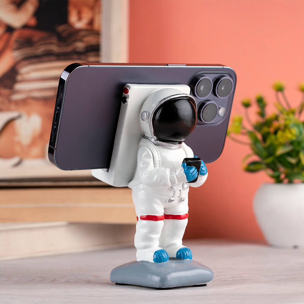 Astronaut Mobile Stand