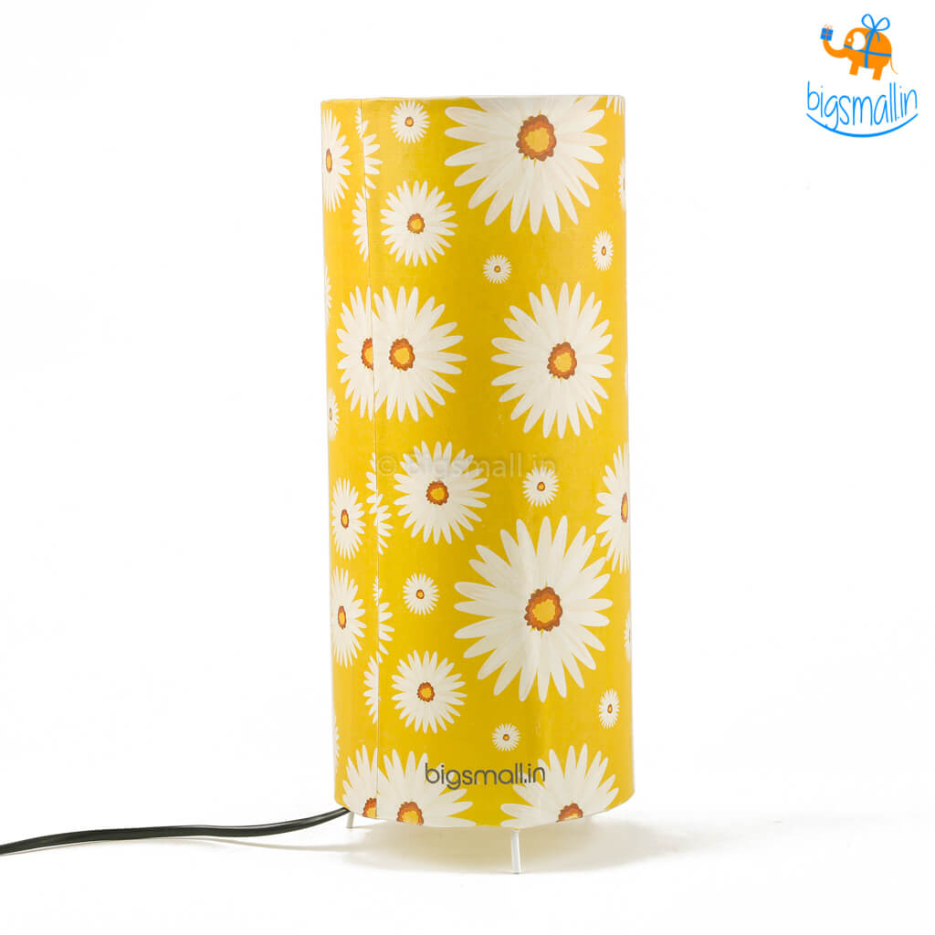 Daisy Cylindrical Table Lamp