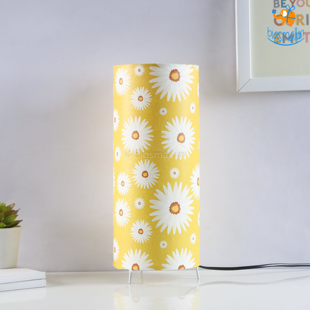 Daisy Cylindrical Table Lamp