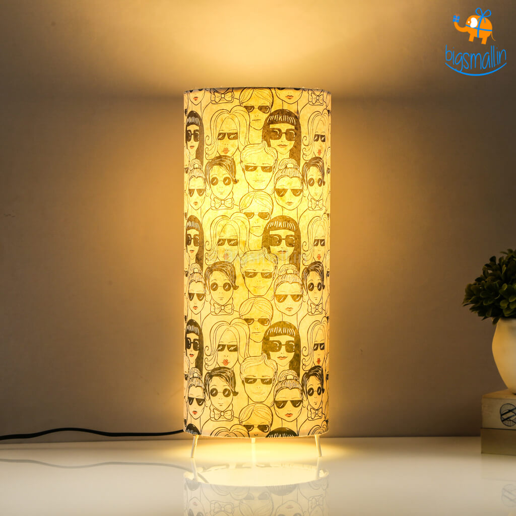 Women's Day Cylindrical Lamp