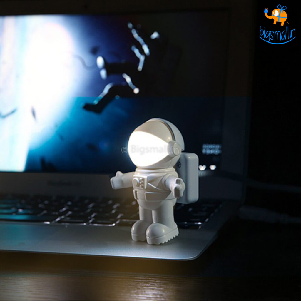 Astronaut USB Night Light