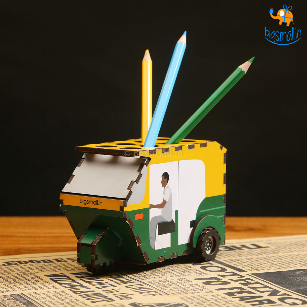 Auto Rickshaw Pen Stand