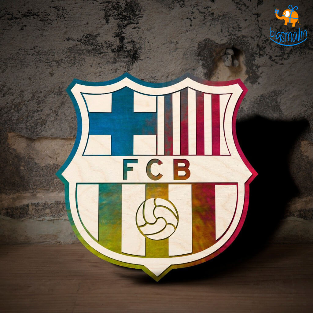 Barcelona Engraved Wooden Crest