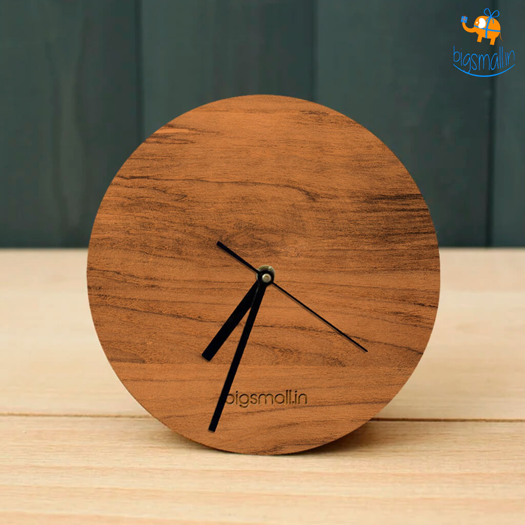 Minimal Wooden Table Clock