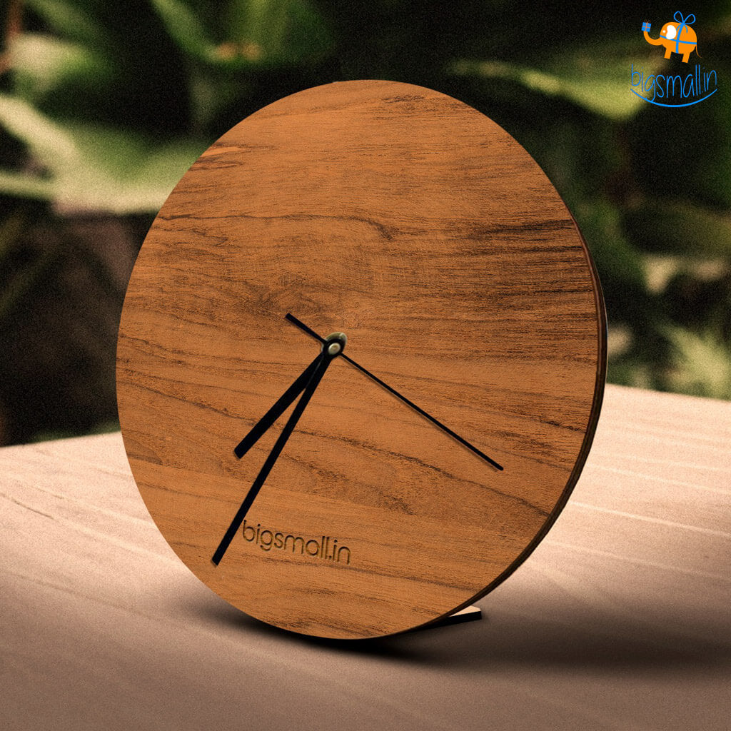 Minimal Wooden Table Clock