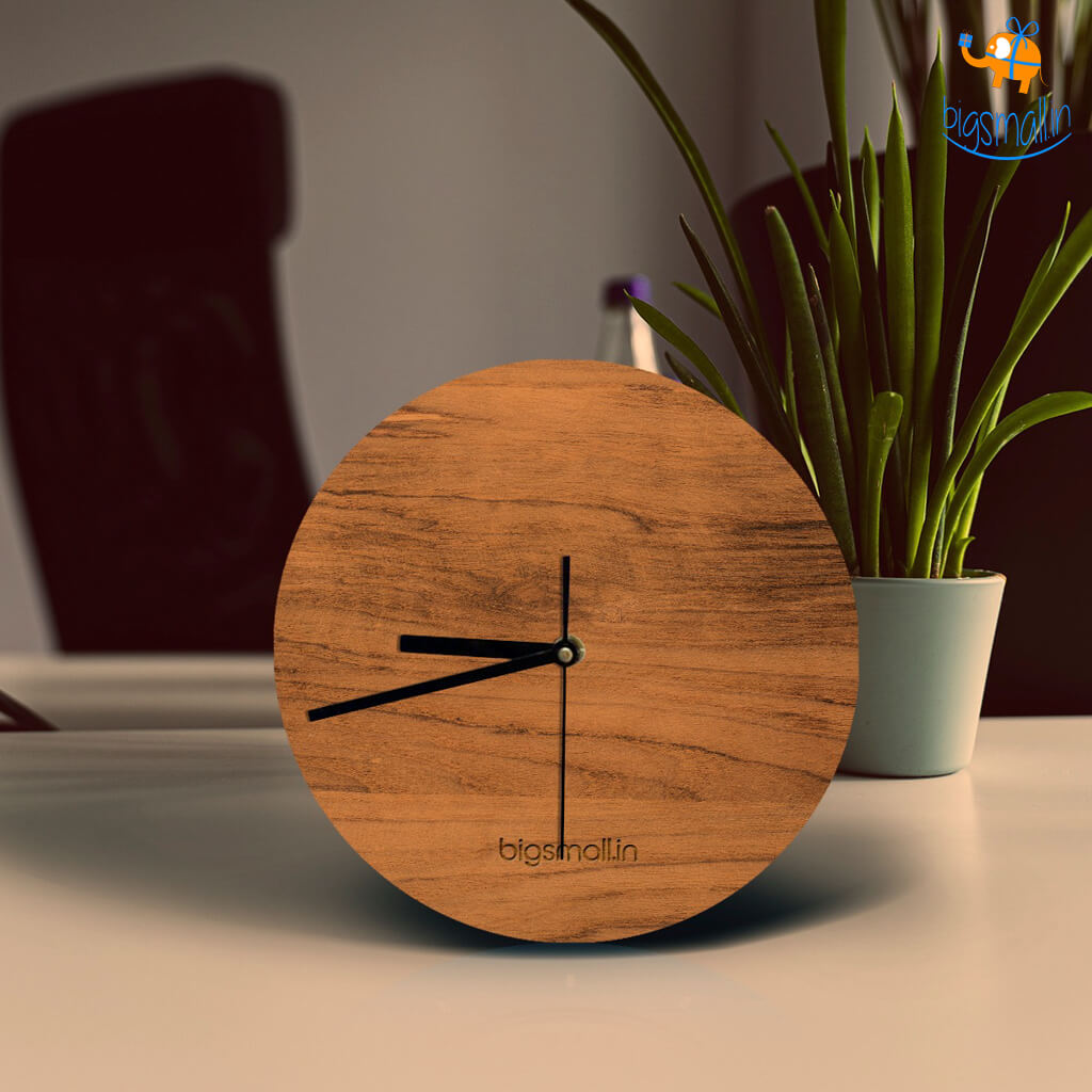 Minimal Wooden Table Clock