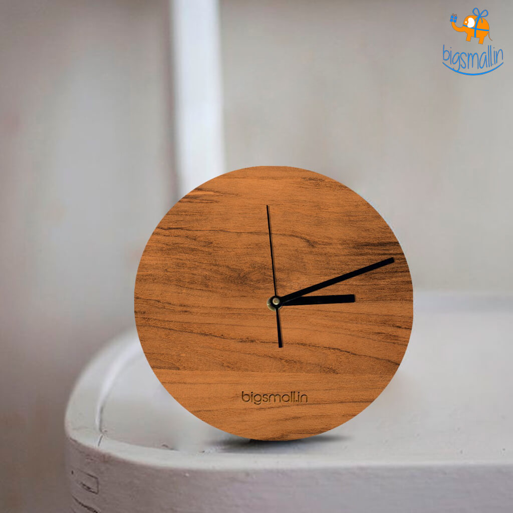 Minimal Wooden Table Clock