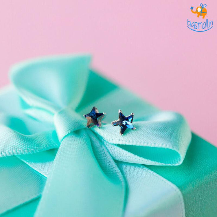 Star Shaped Ear Studs - bigsmall.in