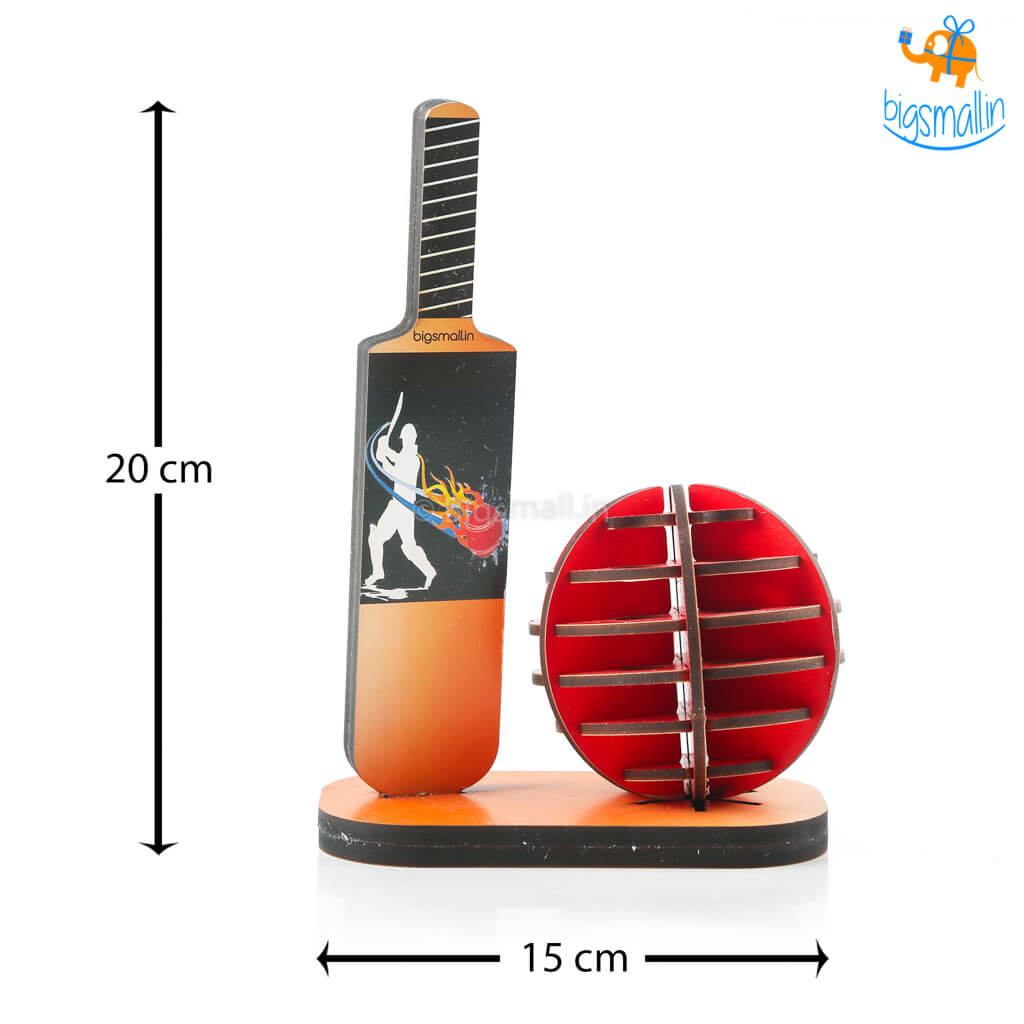 Cricket Pen Stand