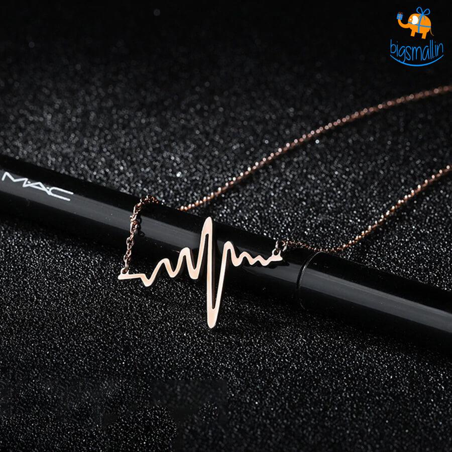 Heartbeat Necklace - bigsmall.in