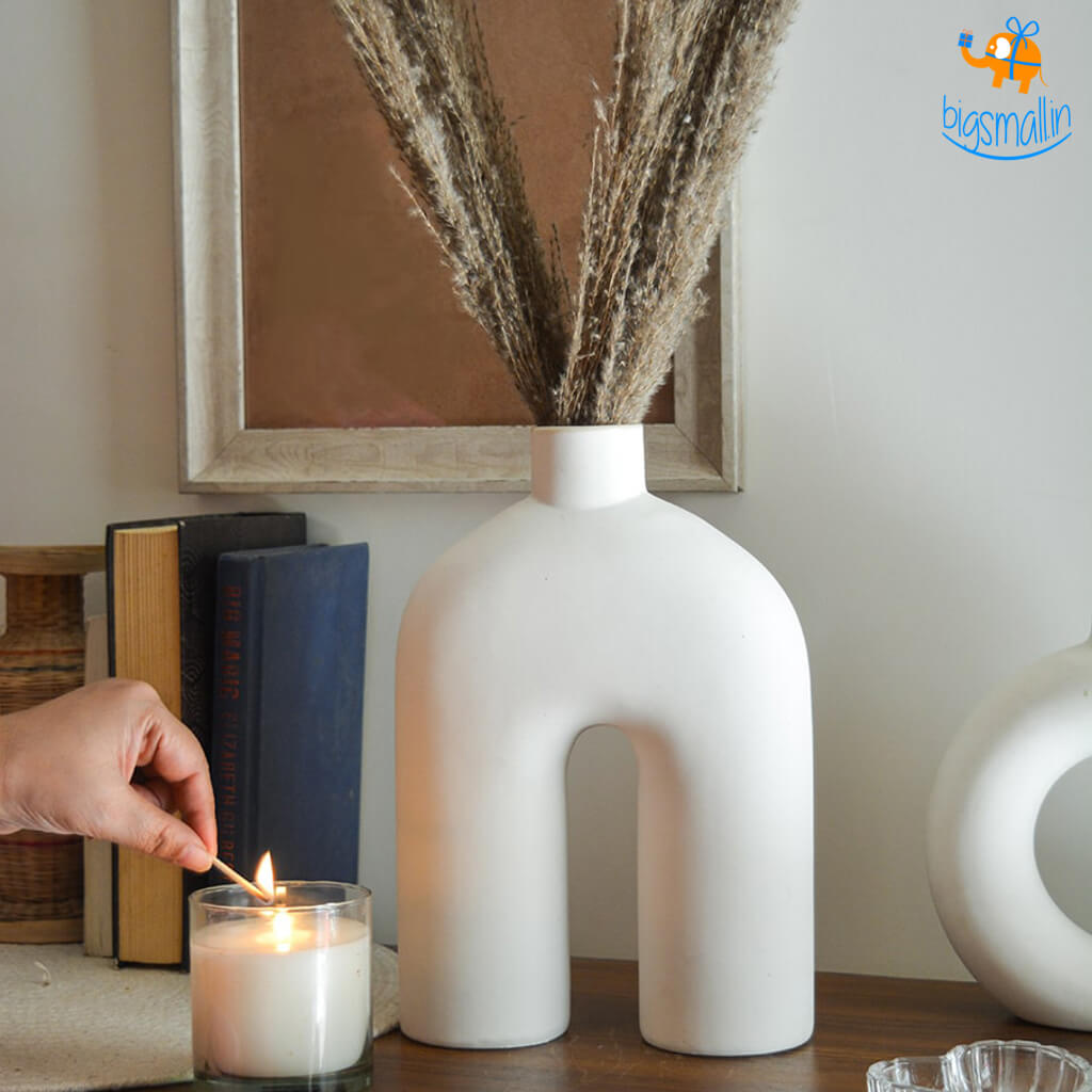 Minimal Ceramic Decorative Vase