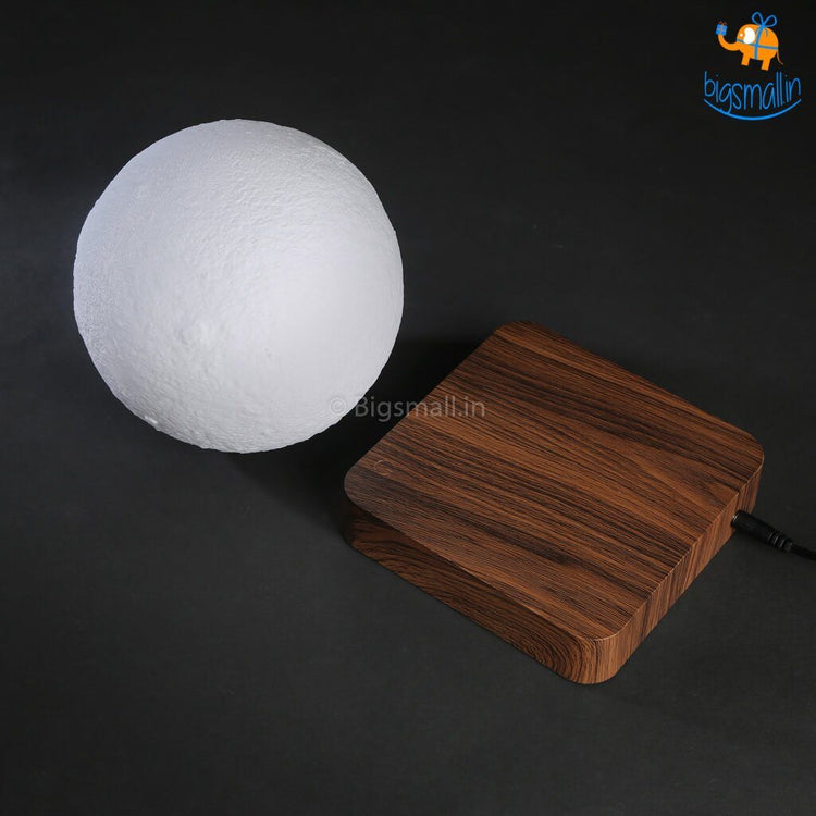 Levitating Moon Lamp - bigsmall.in