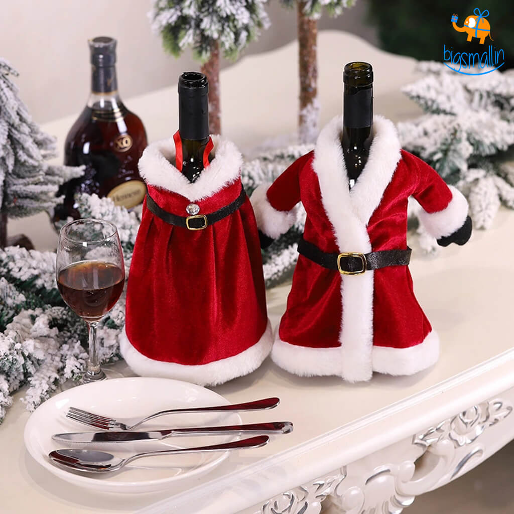 Mr. & Mrs. Claus Wine Bottle Covers - Set of 2