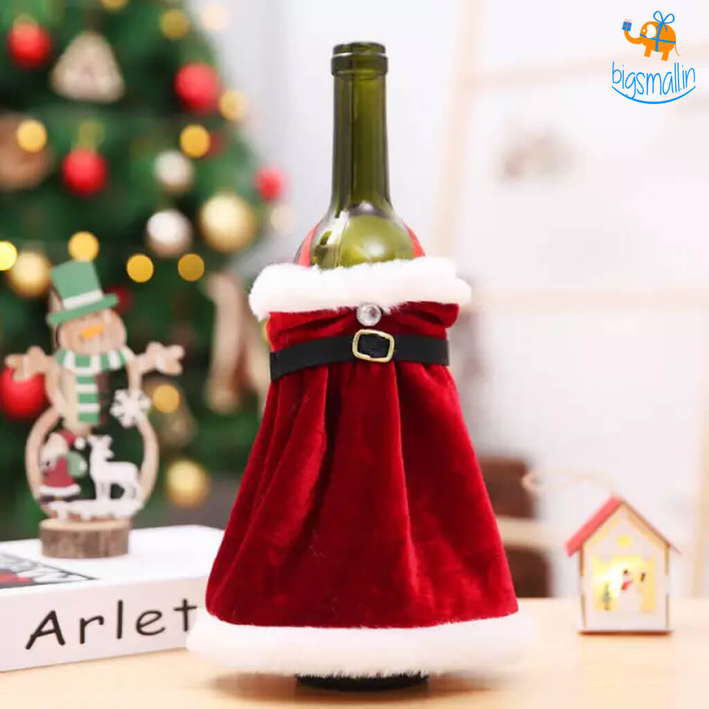 Mr. & Mrs. Claus Wine Bottle Covers - Set of 2