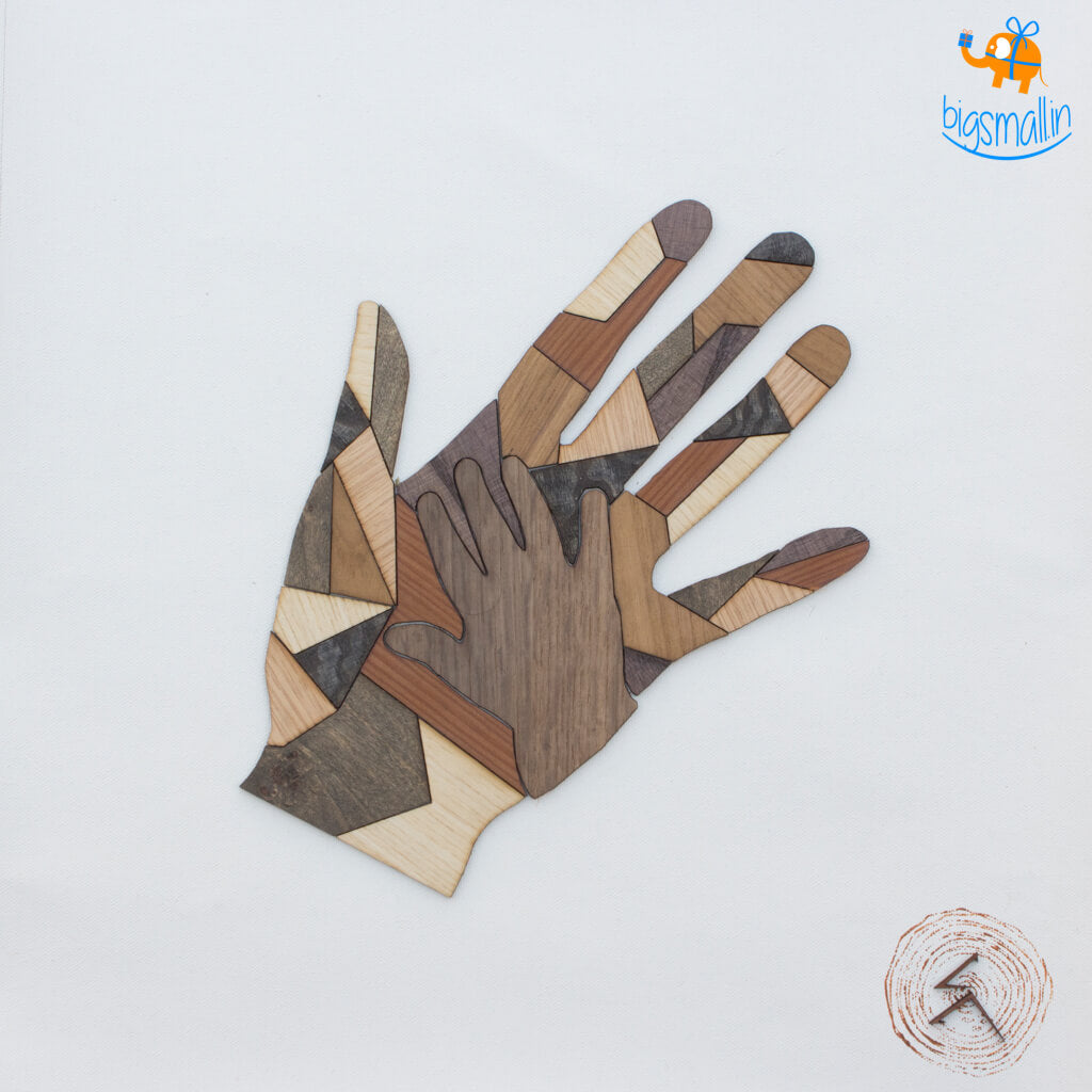 Wooden Artwork Hands Of Rejuvenation - Support